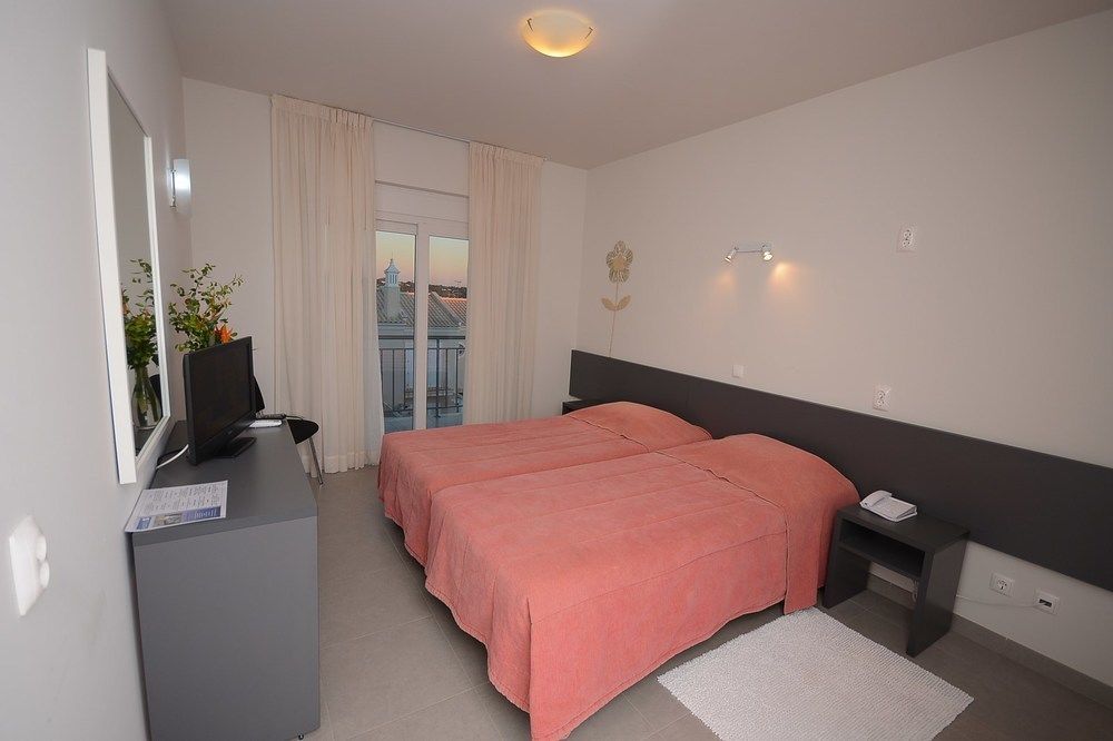 Guest House Boliqueime Eksteriør bilde
